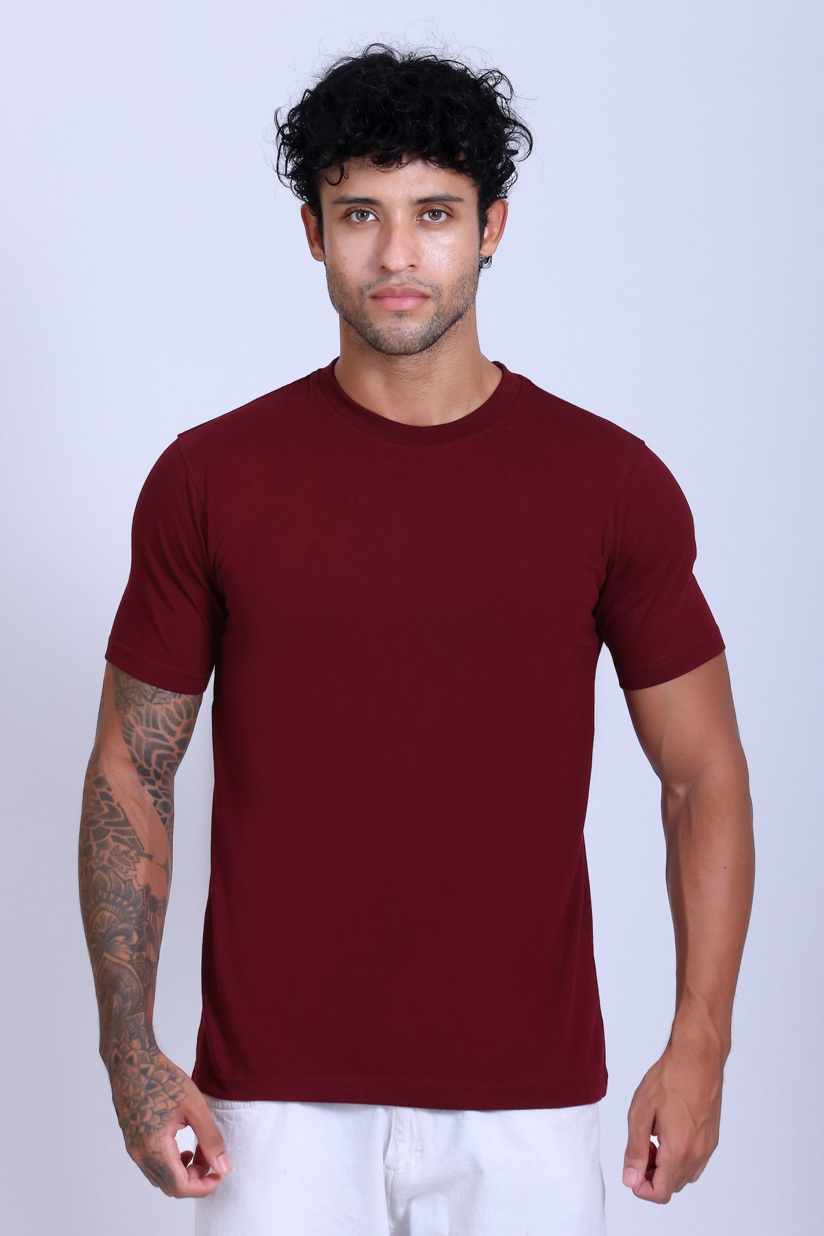 PIKMEE Skinta Bio Wash Crew Neck T-Shirt in Maroon - image 1