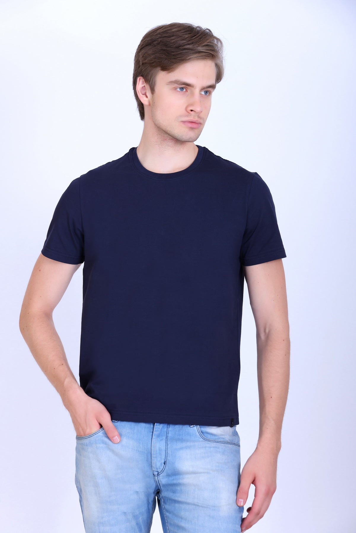 WINBARG Crew Neck T-Shirt in Navy - image 1