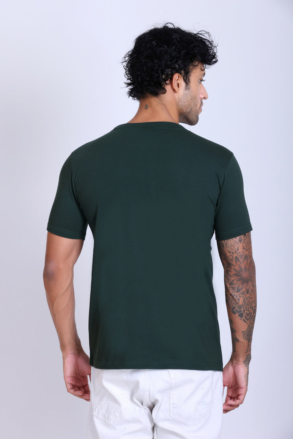 PIKMEE Skinta Bio Wash Crew Neck T-Shirt in Bottle Green - image 5