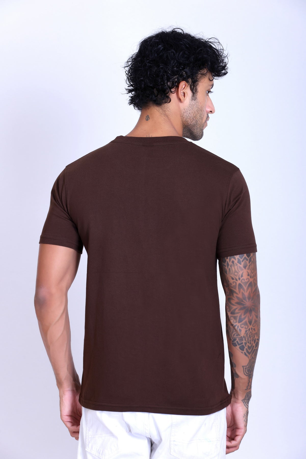 PIKMEE Skinta Bio Wash Crew Neck T-Shirt in Chocolate Brown - image 5