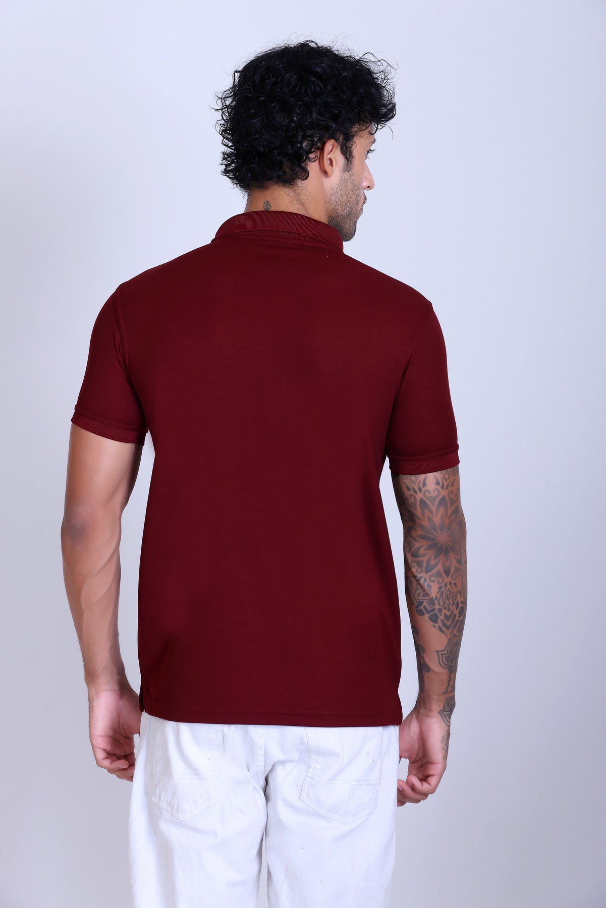 PIKMEE Titlis Polo T-Shirt in Maroon - image 5