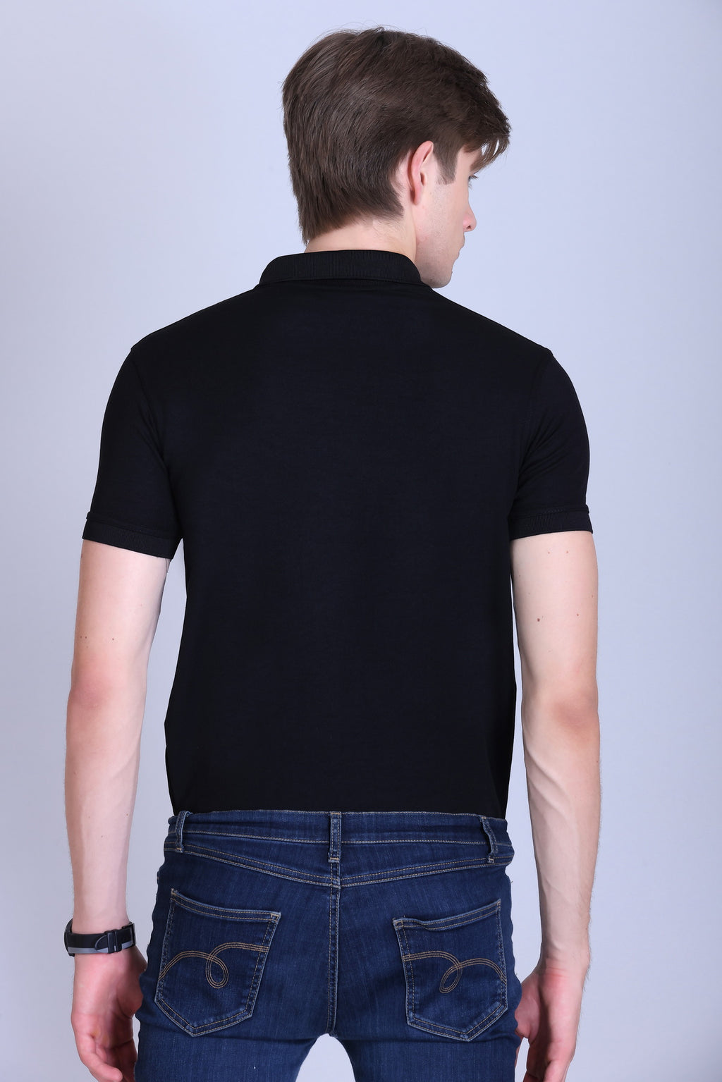 PIKMEE Titlis Polo T-Shirt in Black - image 5