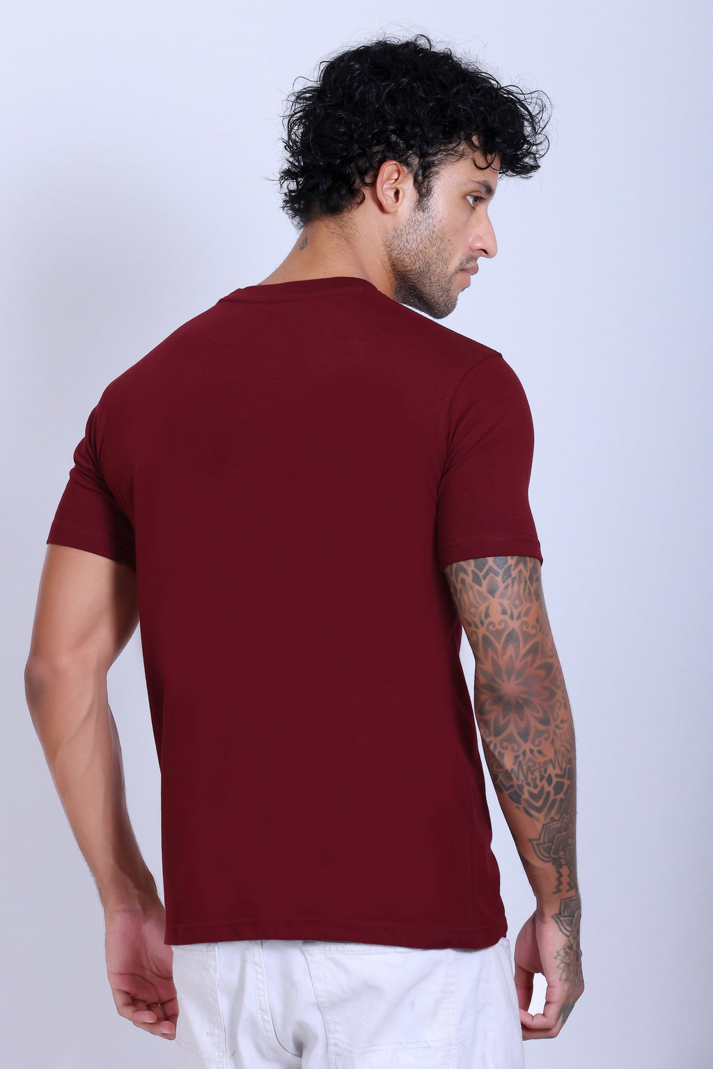 PIKMEE Skinta Bio Wash Crew Neck T-Shirt in Maroon - image 5