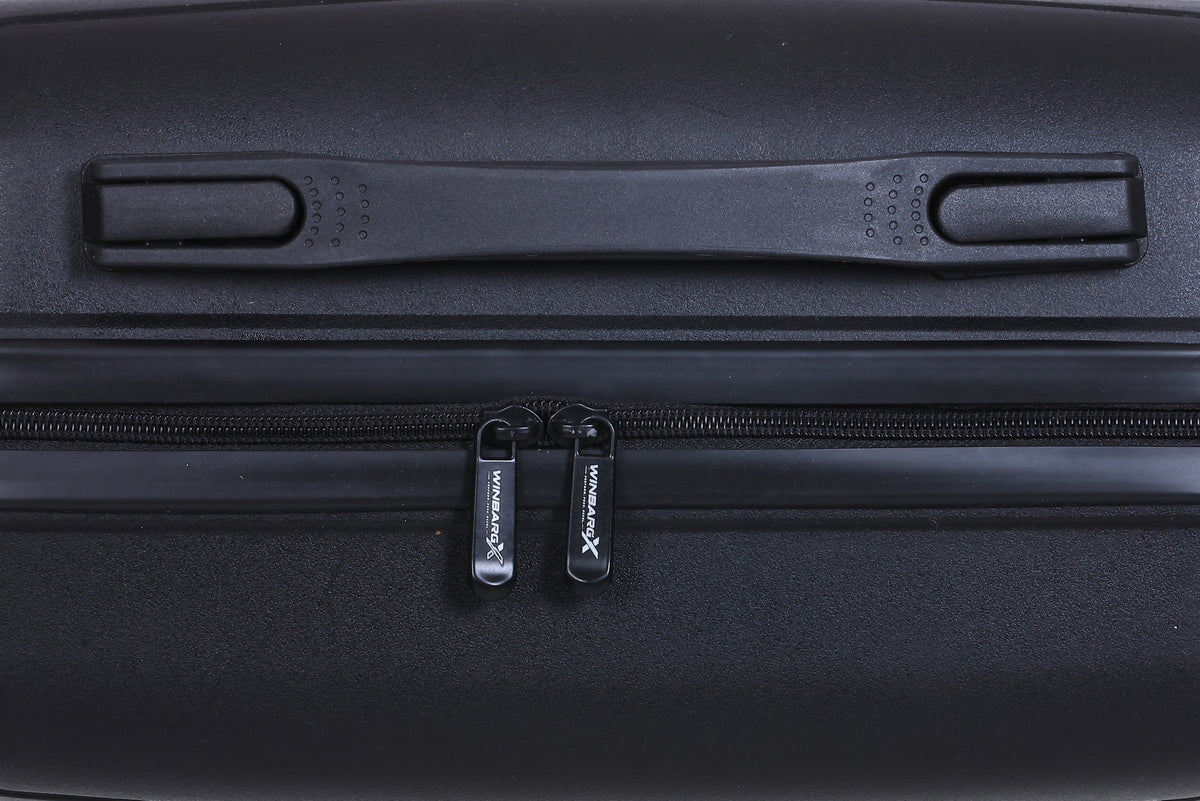 Winbarg One Day Travel Kit - Hard Shell Travel Bag - Black
