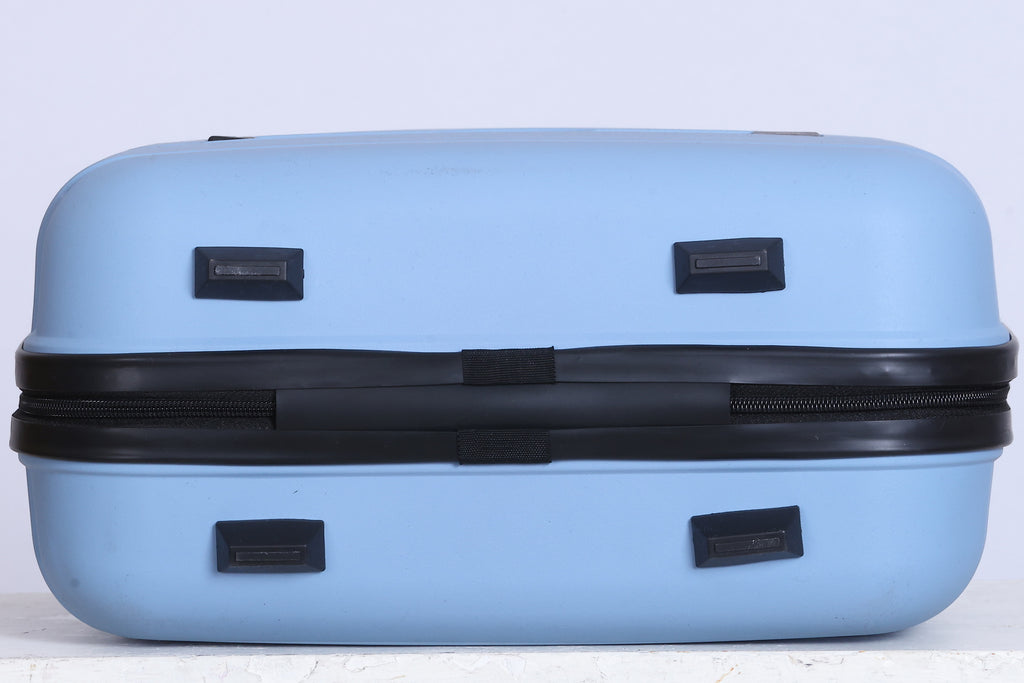 Winbarg One Day Travel Kit - Hard Shell Travel Bag - Sky Blue