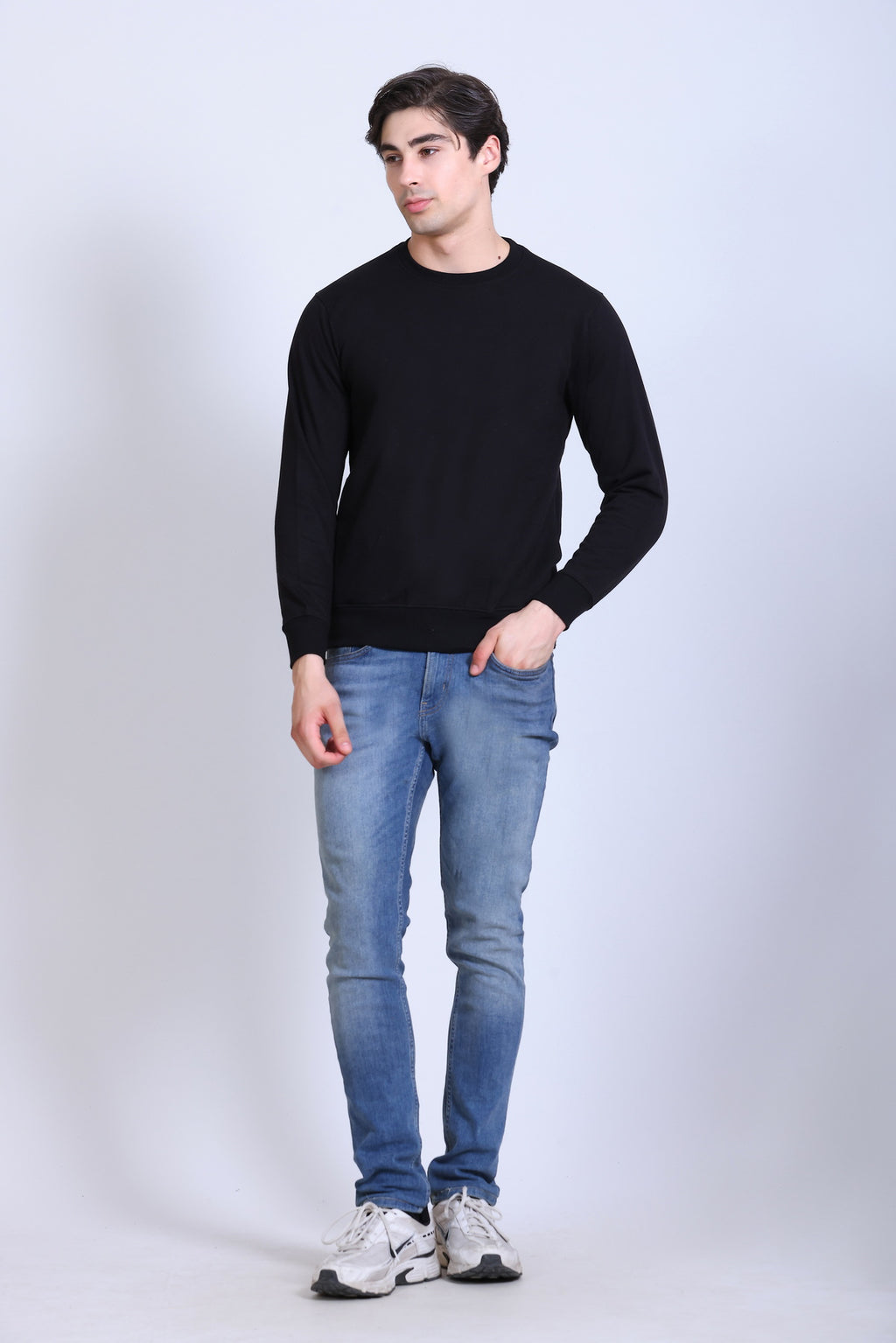 Pikmee Zero Degree Men's Crew Neck Cotton Fleece Sweatshirt - Black