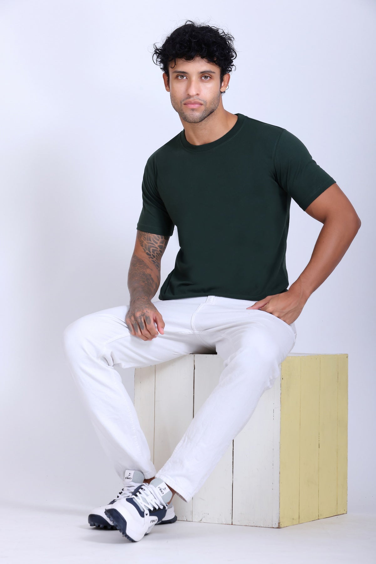 PIKMEE Skinta Bio Wash Crew Neck T-Shirt in Bottle Green - image 7