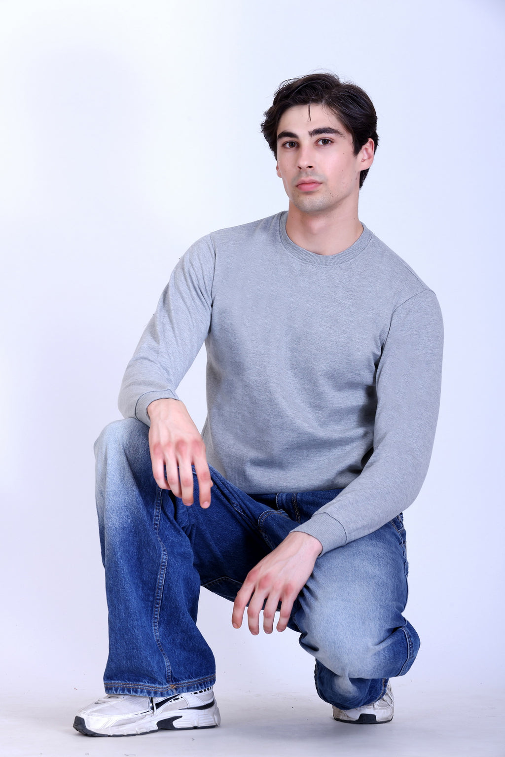 Pikmee Zero Degree Men's Crew Neck Cotton Fleece Sweatshirt - Grey Melange