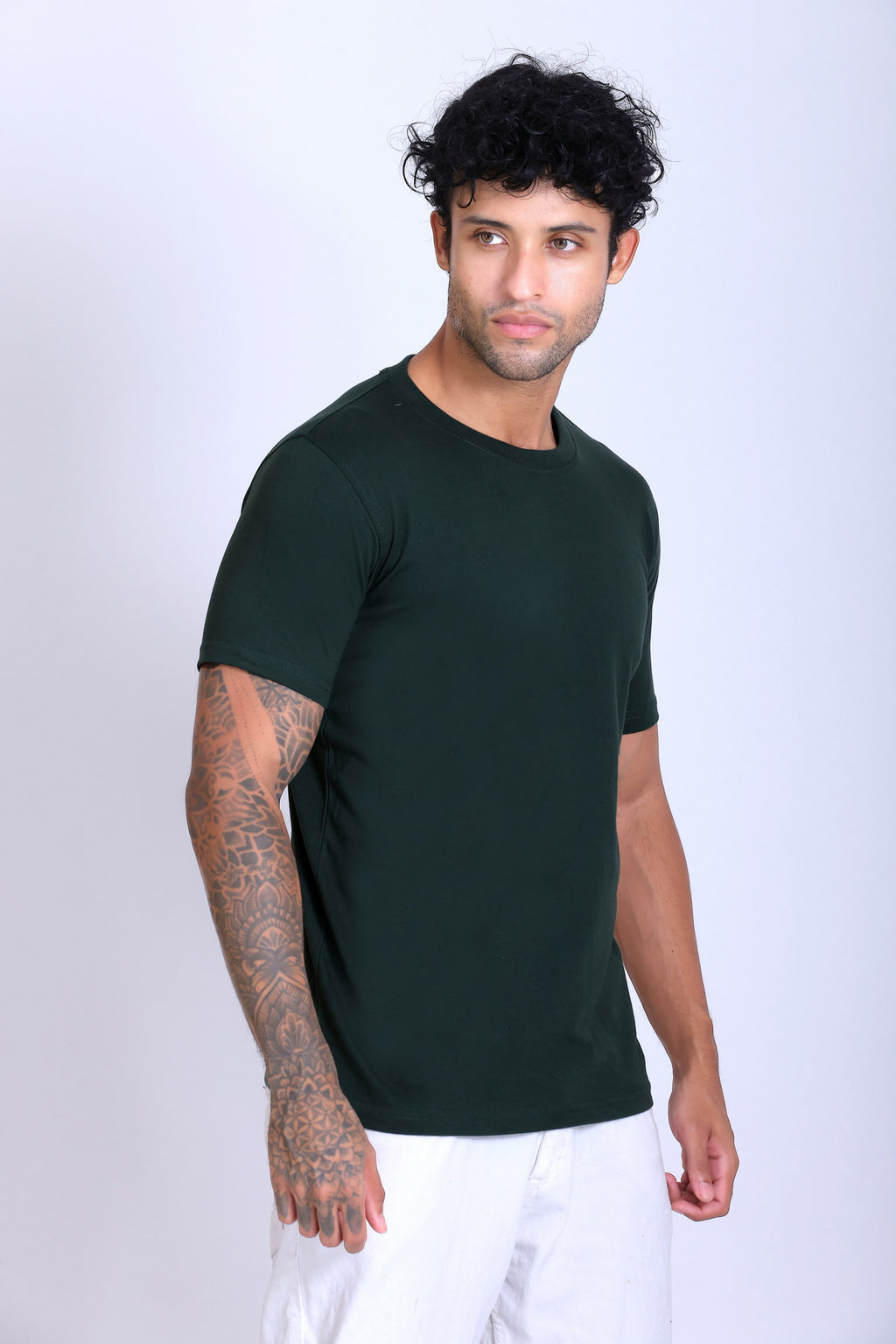 PIKMEE Skinta Bio Wash Crew Neck T-Shirt in Bottle Green - image 8