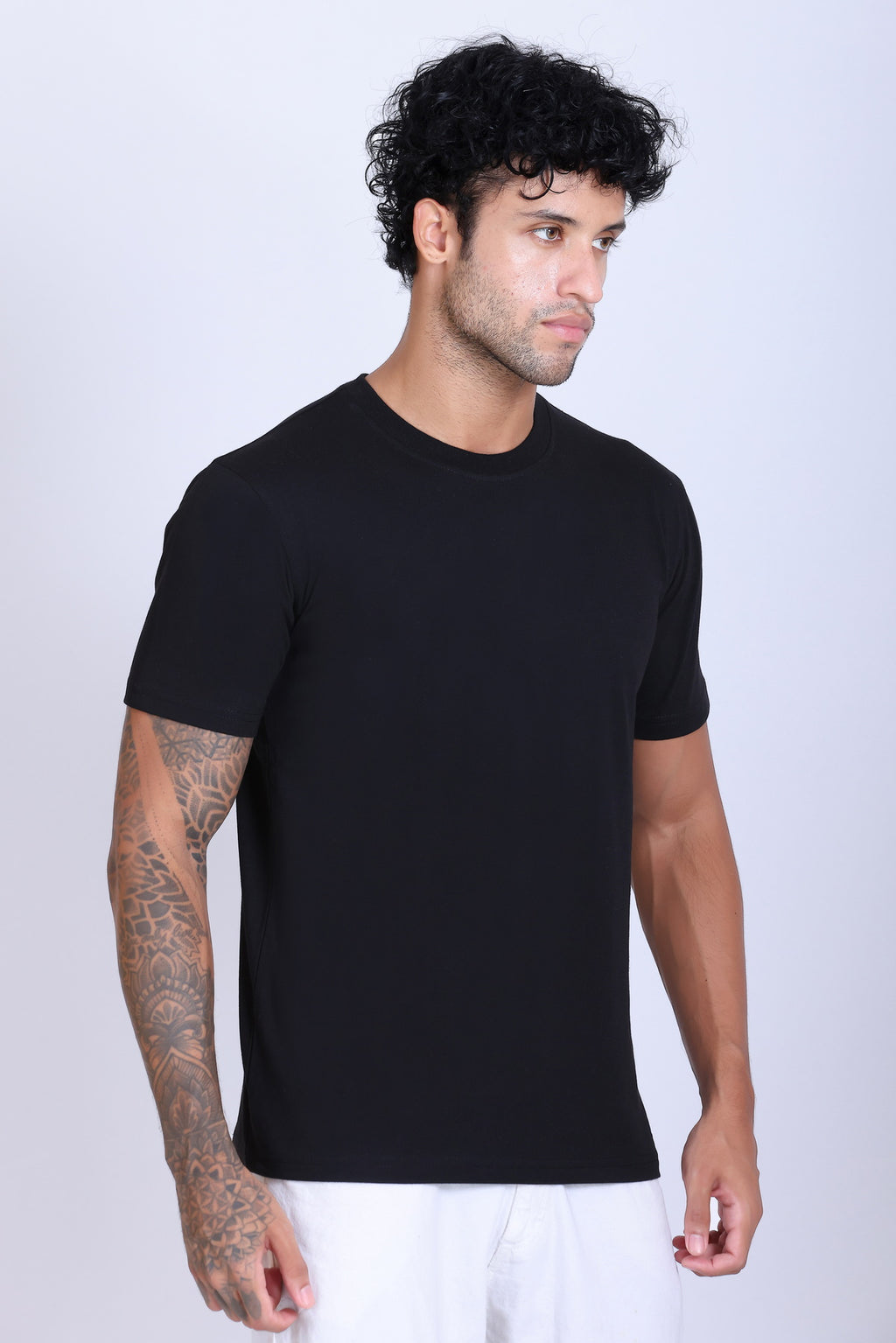 PIKMEE Skinta Bio Wash Crew Neck T-Shirt in Black - image 8