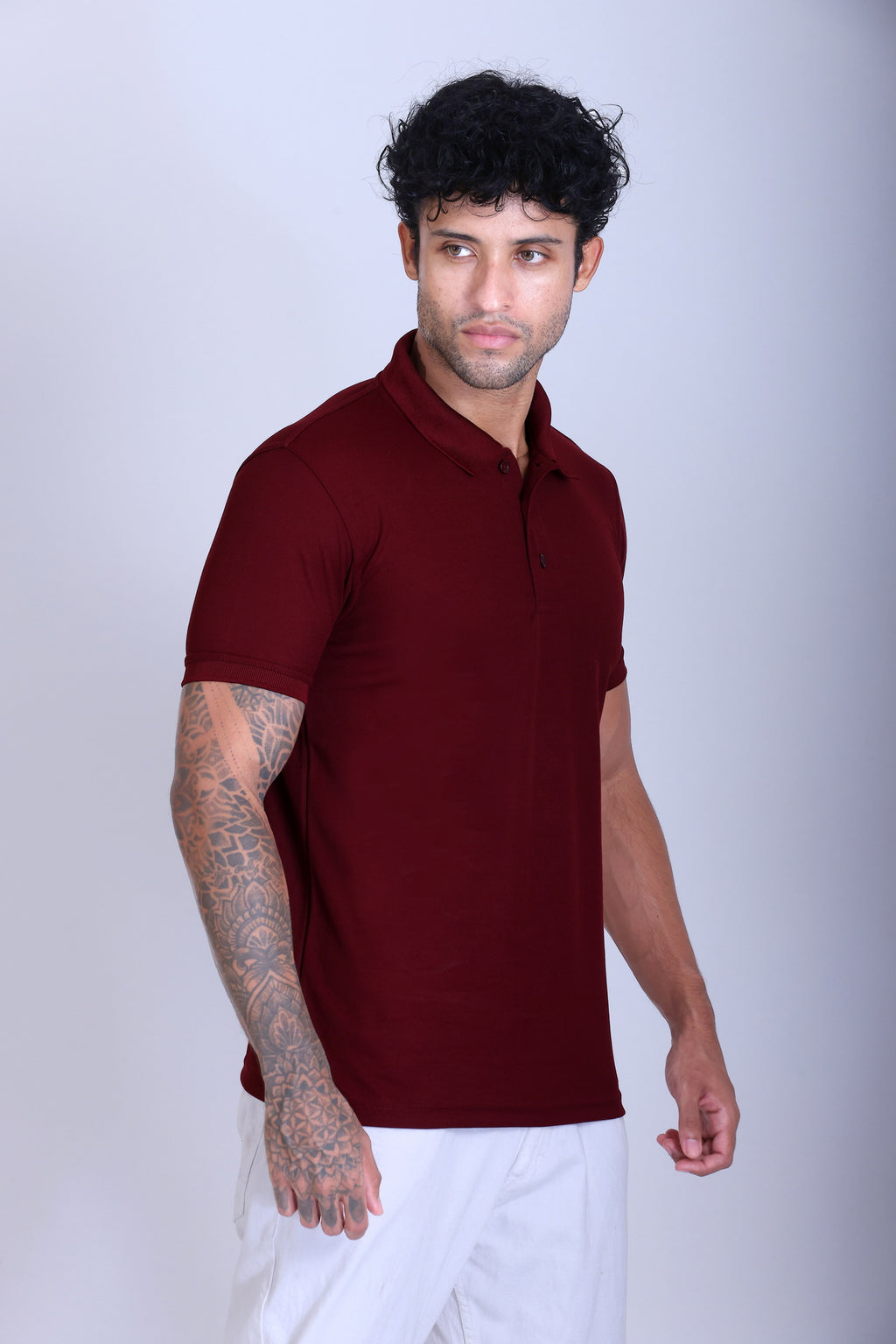 PIKMEE Titlis Polo T-Shirt in Maroon - image 8