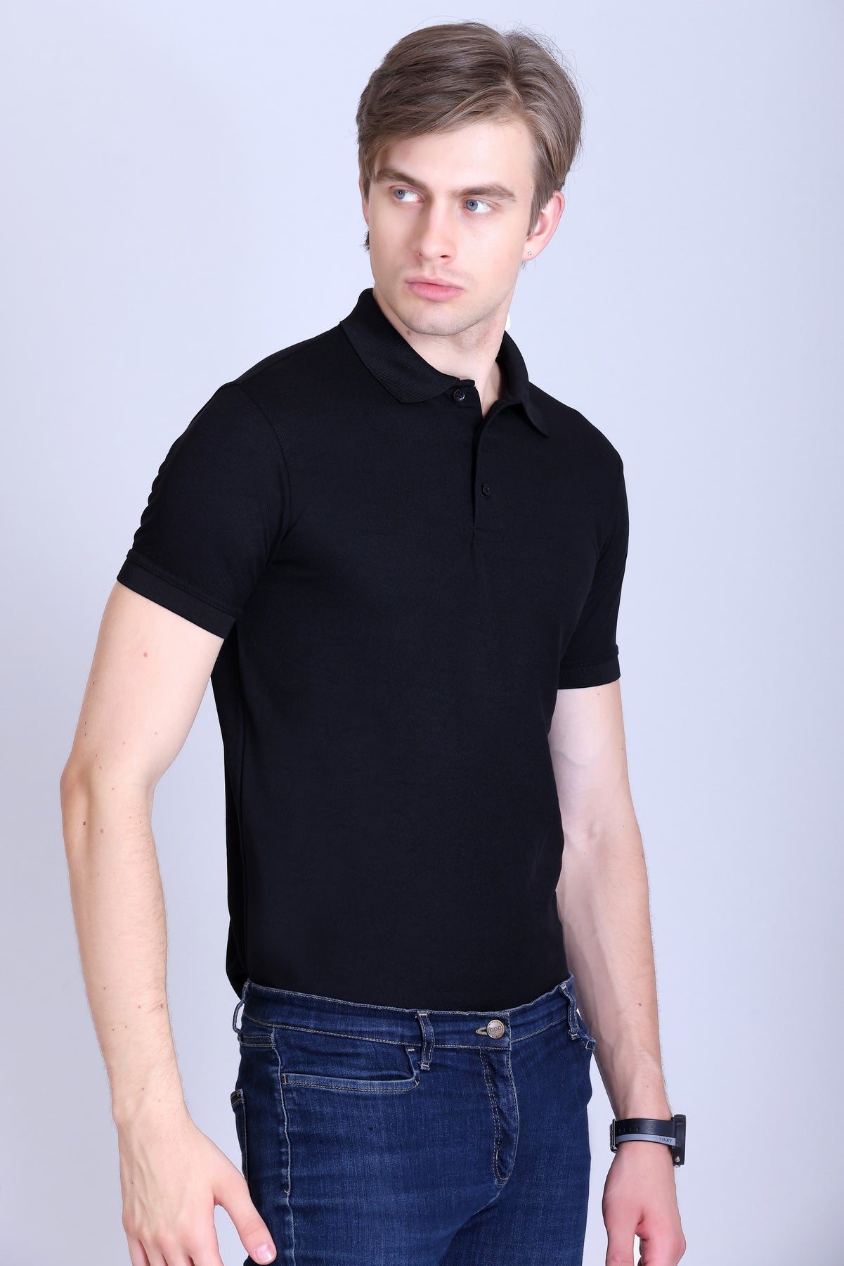 PIKMEE Titlis Polo T-Shirt in Black - image 8
